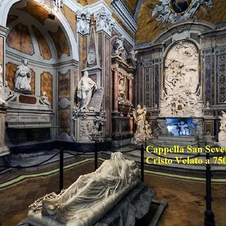 La Dimora Dei Sogni Sedil Capuano * Nápoly