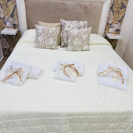 Apartman La Dimora Dei Sogni Sedil Capuano *