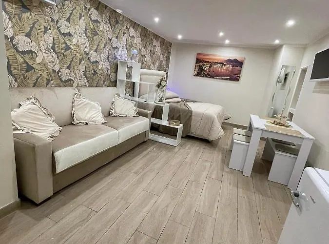 La Dimora Dei Sogni Sedil Capuano 公寓 *