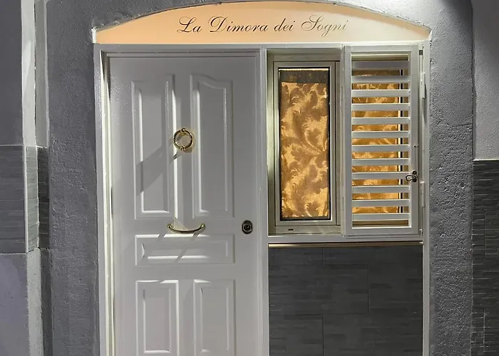 La Dimora Dei Sogni Sedil Capuano 公寓 那不勒斯